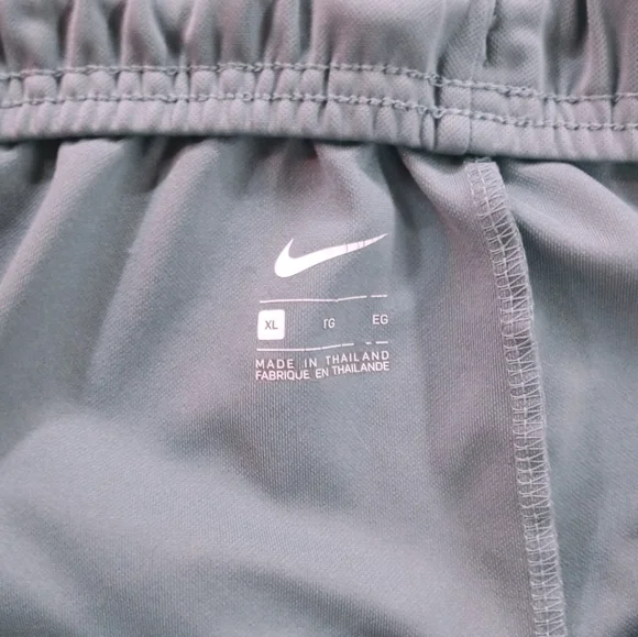 Men's Nike Track Pants - Picture 4 of 5